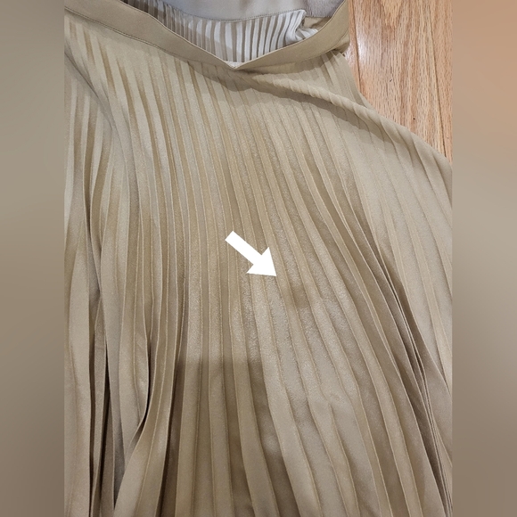 14. NWT BURBERRY SANDBANK LAYERED PLEATED SKIRT SIZE 0 - Picture 11 of 11